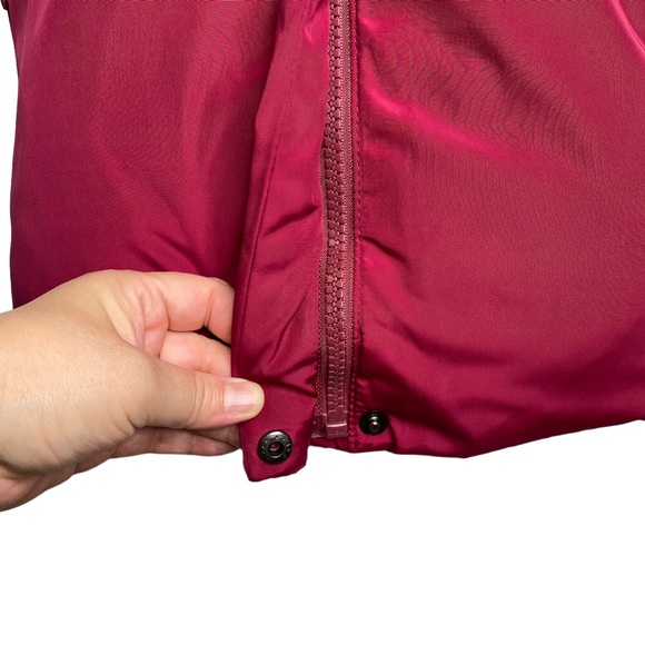 GAP Burgundy Puffer Zip Vest - Picture 11 of 14